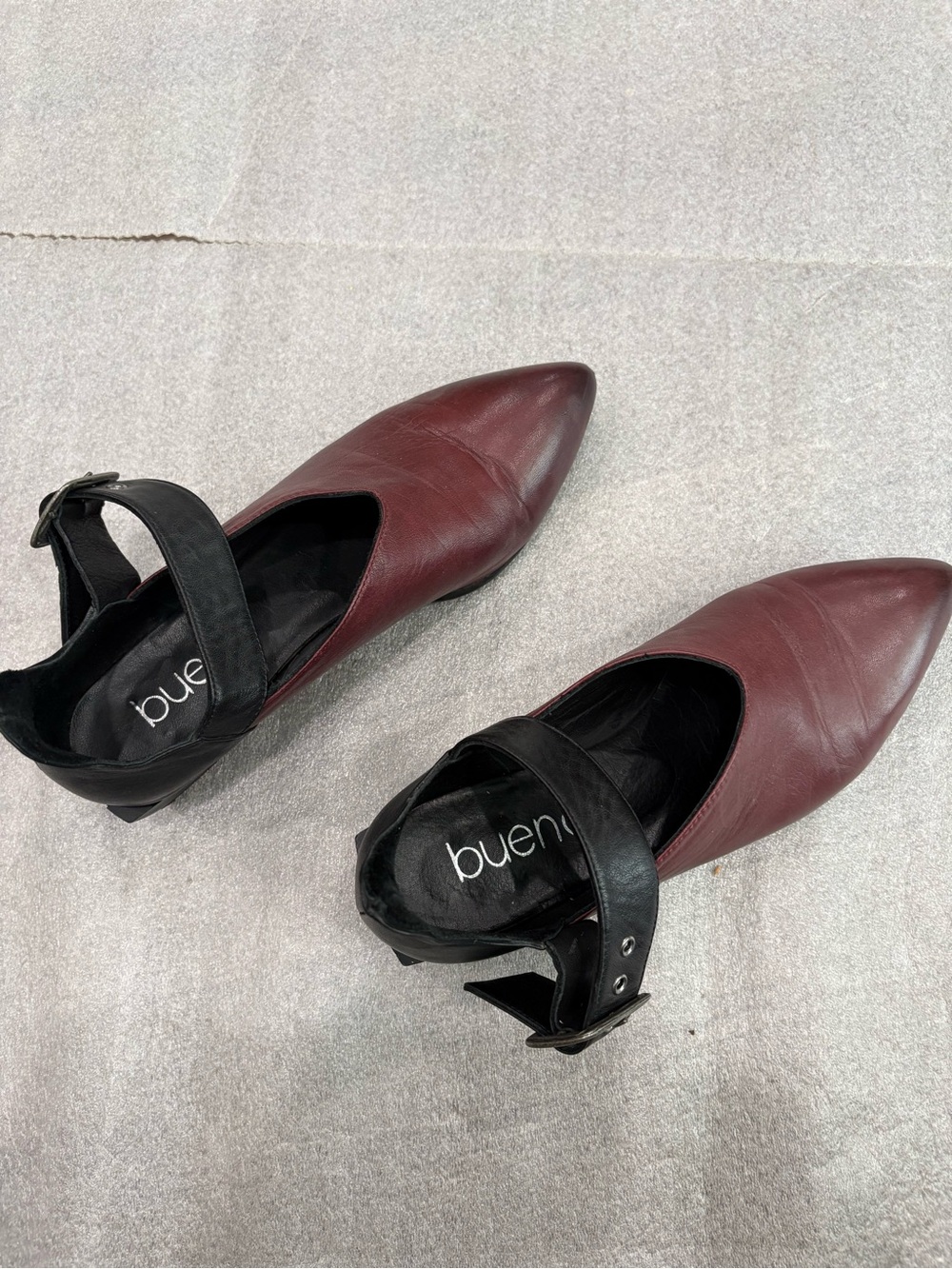 Bueno Sherry Burgundy Pointed-Toe Flats Black Ankle Strap Boots 36